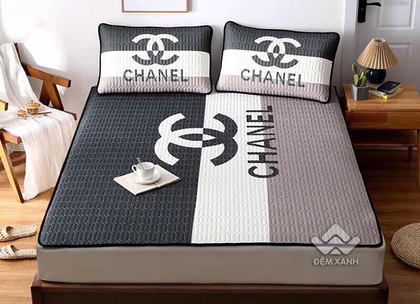 Chanel Blanket Set Store  wwwyeschefcateringie 1691480259