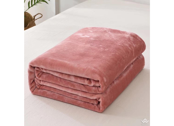 Chăn lông tuyết Blanket 2.5kg màu hồng